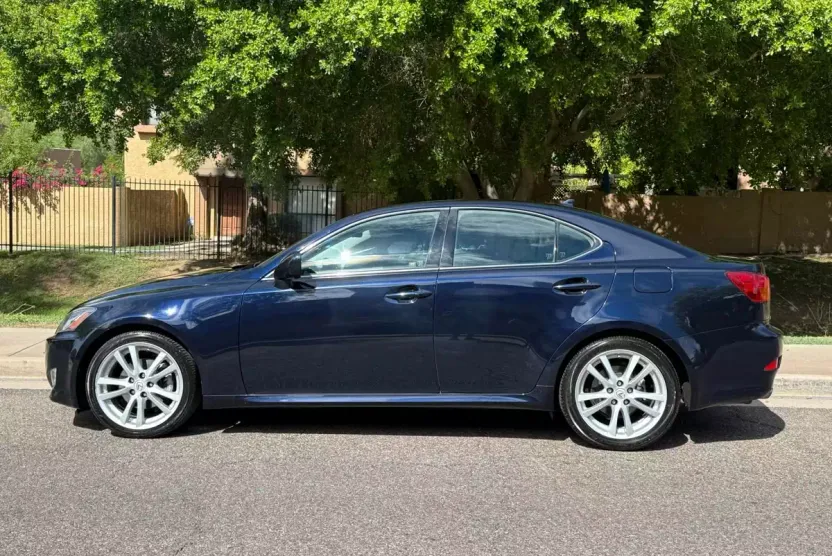 2007 Lexus IS 250 photo 1
