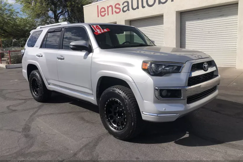 2014 Toyota 4Runner Limited photo 1