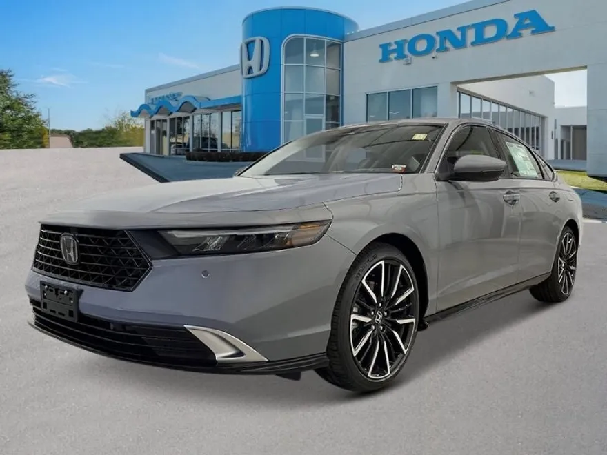 2025 Honda Accord Hybrid Touring photo 1