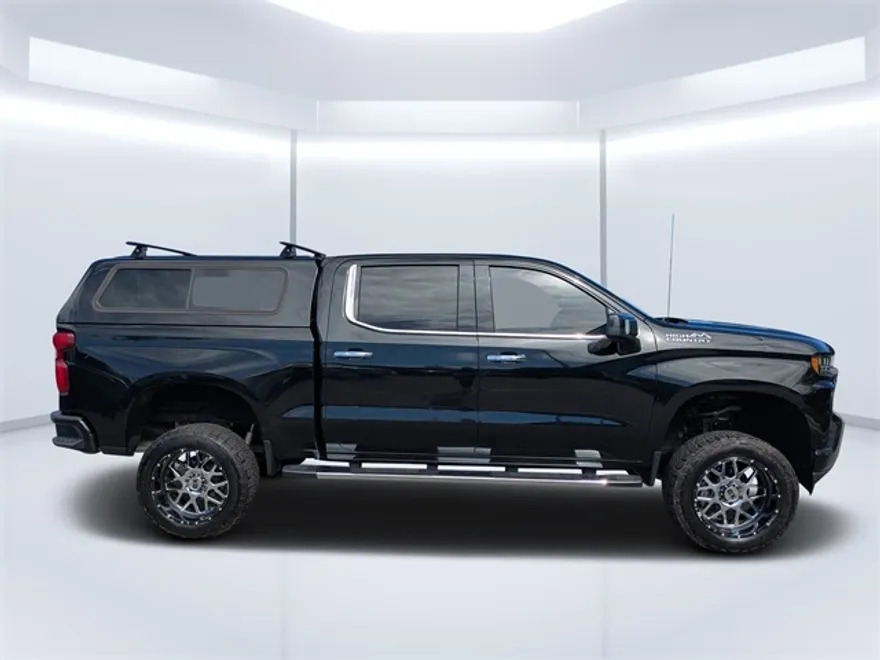 2020 Chevrolet Silverado 1500 High Country photo 1