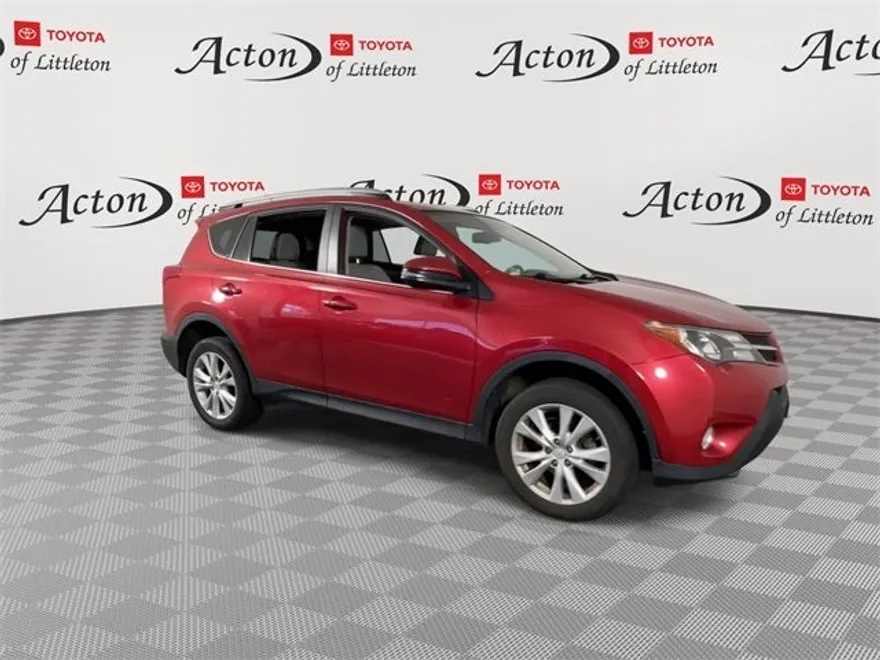 2014 Toyota RAV4 Limited photo 1