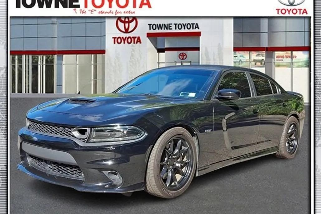 2023 Dodge Charger Scat Pack photo 1