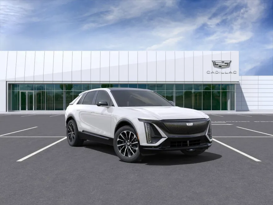 2025 Cadillac Lyriq Sport photo 1