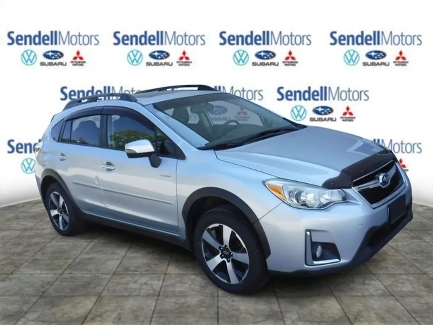 2016 Subaru Crosstrek Hybrid Touring photo 1