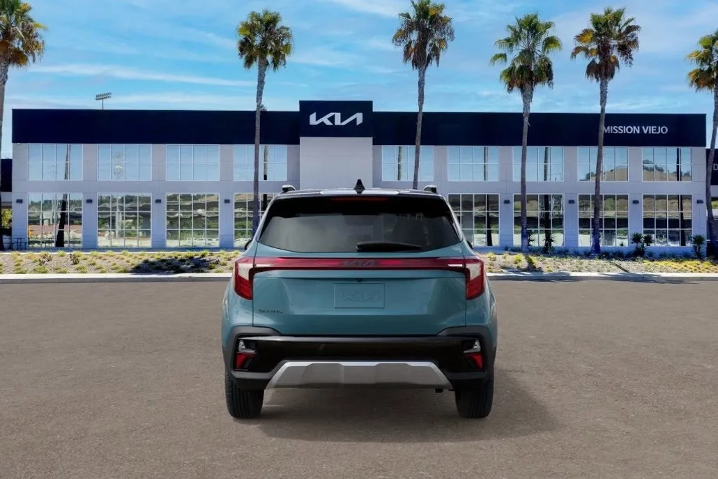 2025 Kia Seltos S photo 1