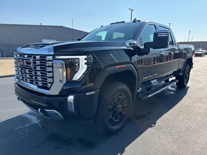 2024 Gmc Sierra 2500 HD Denali photo 1