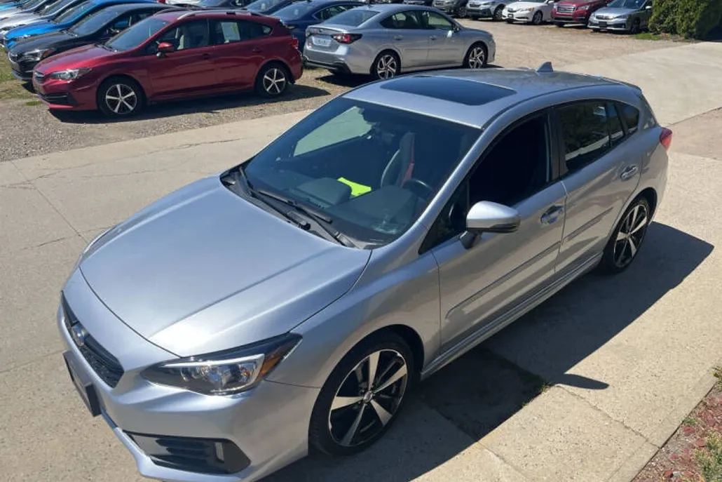 2021 Subaru Impreza Sport photo 1