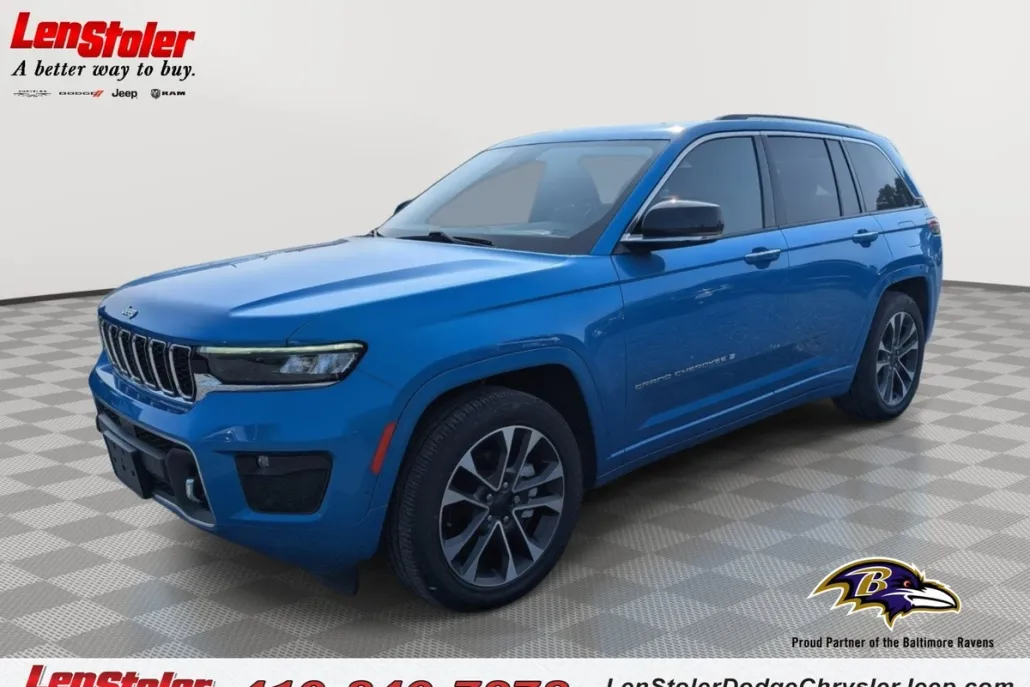 2023 Jeep Grand Cherokee Overland photo 1