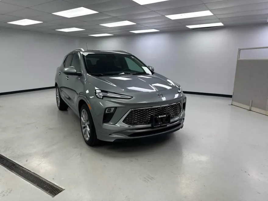 2026 Buick Encore GX Avenir photo 1