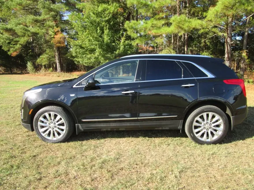 2018 Cadillac XT5 Platinum photo 1