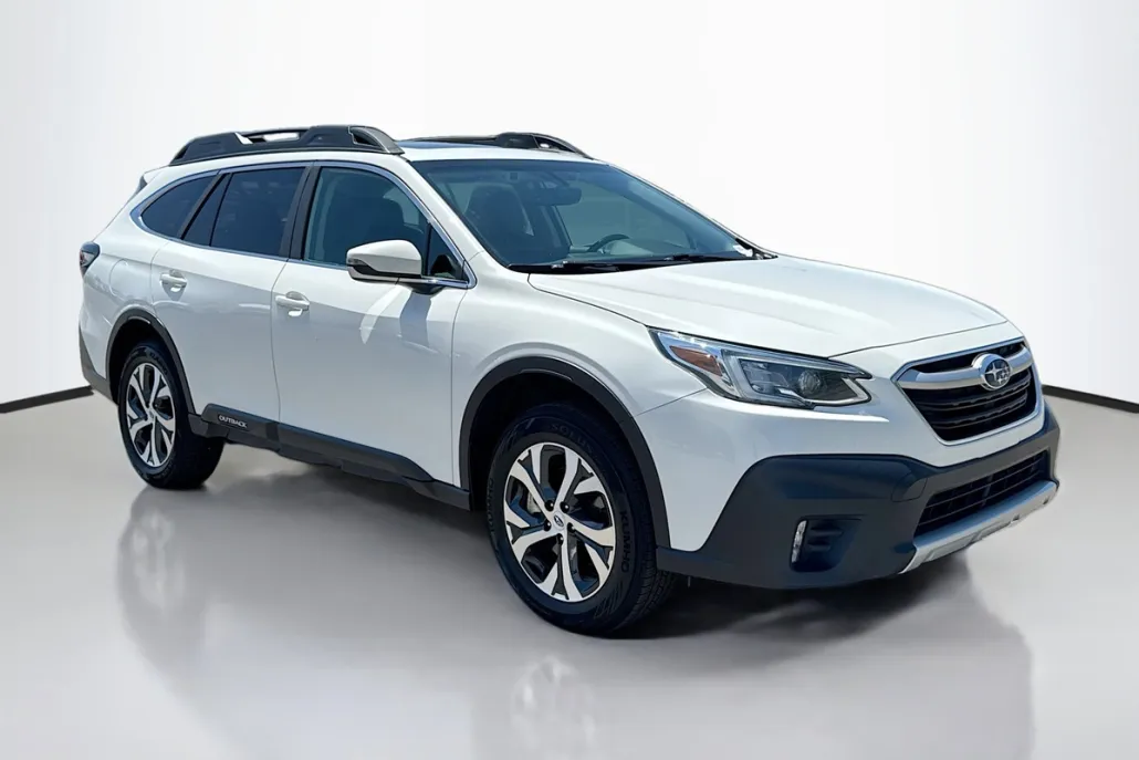 2022 Subaru Outback Limited photo 1