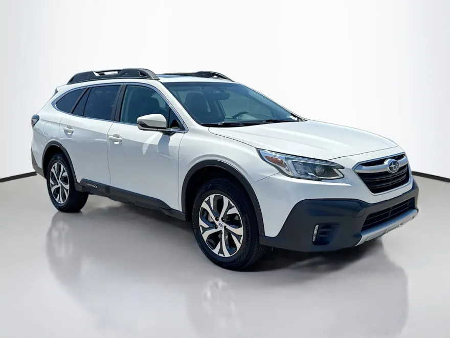 2022 Subaru Outback Limited photo 1