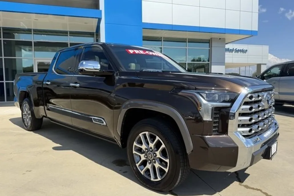 2023 Toyota Tundra 1794 Edition photo 1