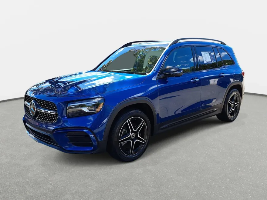 2025 Mercedes Benz GLB 250 4MATIC photo 1