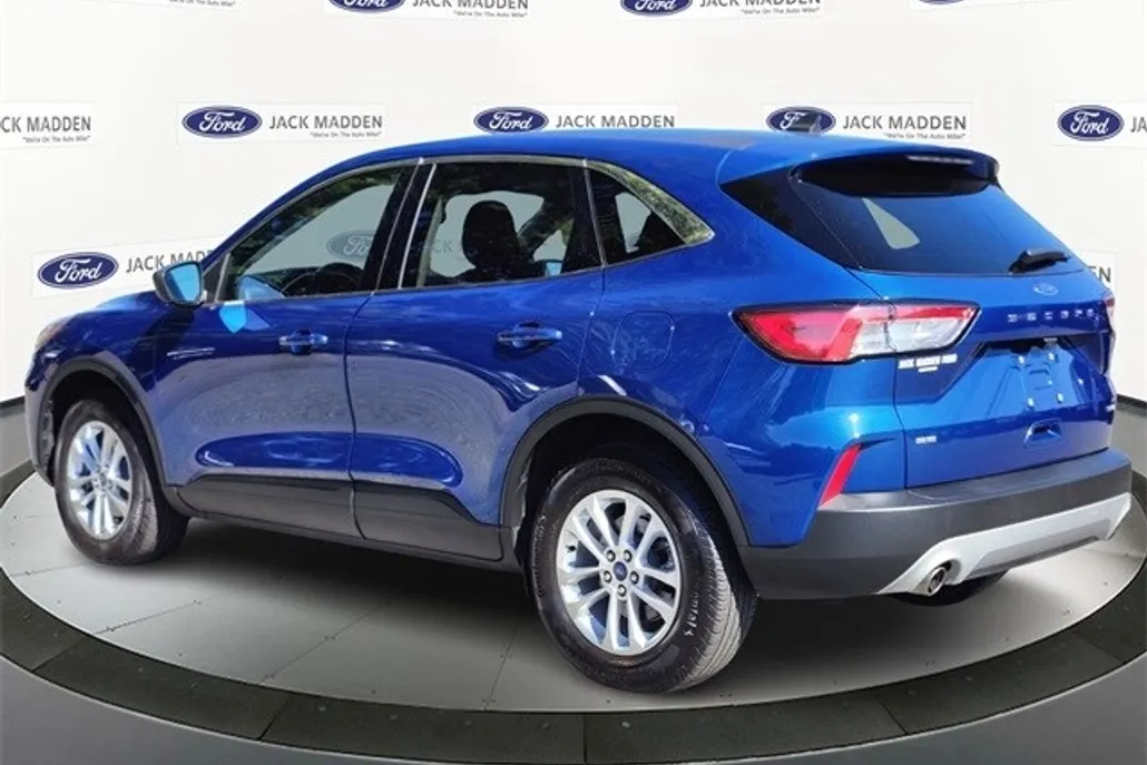 2022 Ford Escape SE photo 1