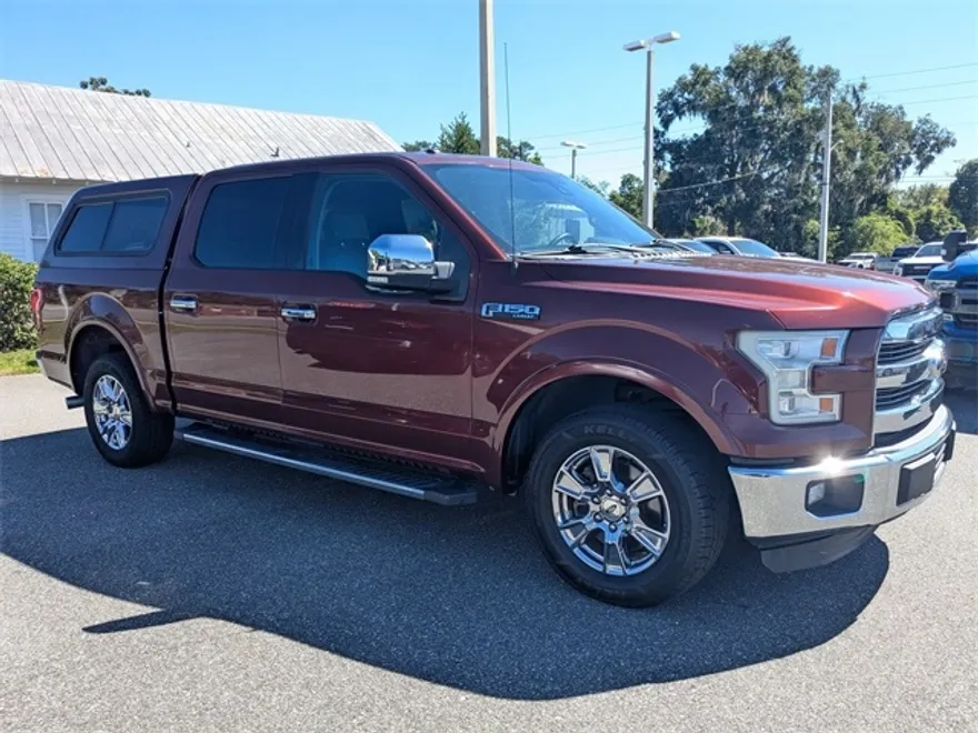 2015 Ford F-150 Lariat photo 1