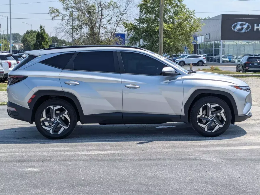 2022 Hyundai Tucson SEL Convenience photo 1