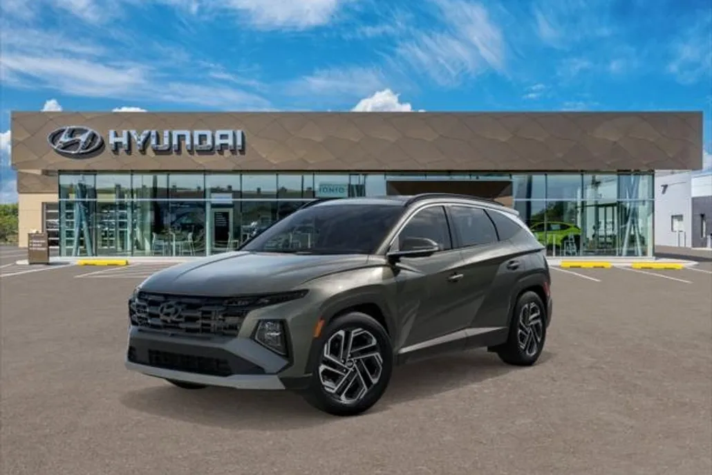 2025 Hyundai Tucson Limited photo 1