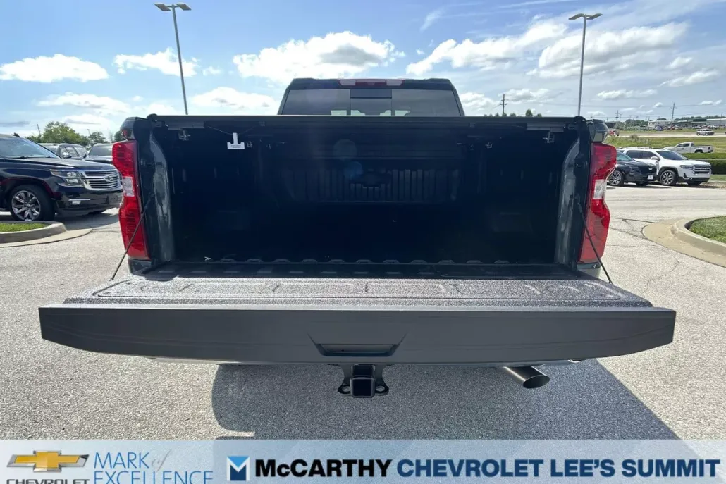 2025 Chevrolet Silverado 2500HD LT photo 1