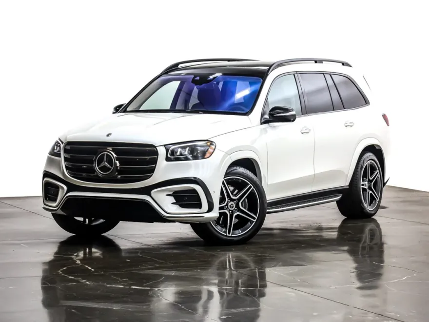 2024 Mercedes Benz GLS 450 4MATIC photo 1
