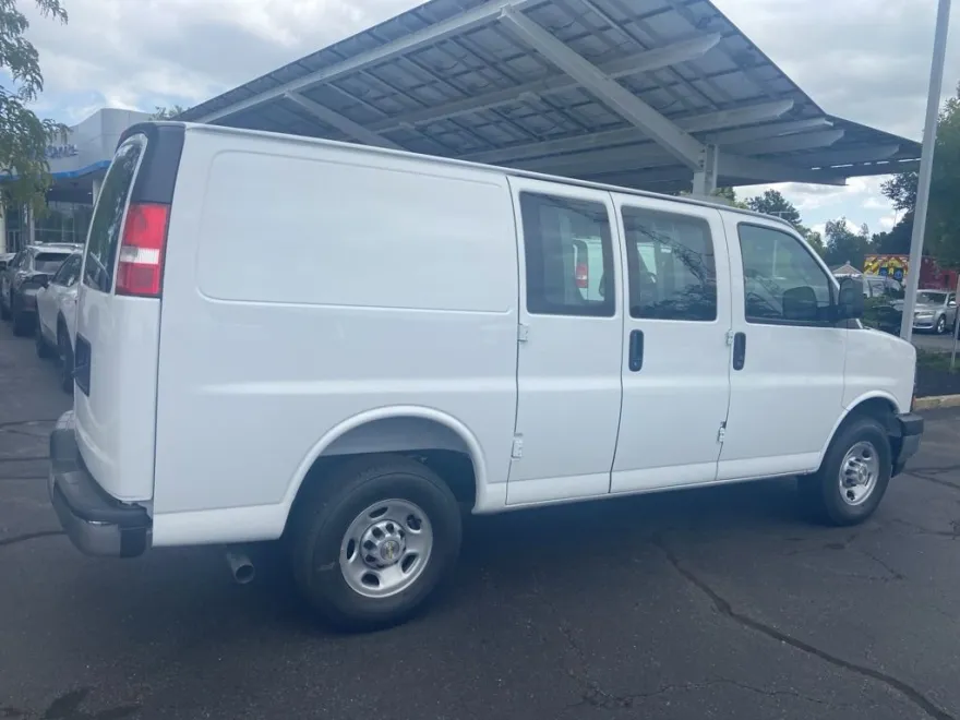 2025 Chevrolet Express Cargo 2500 Van photo 1