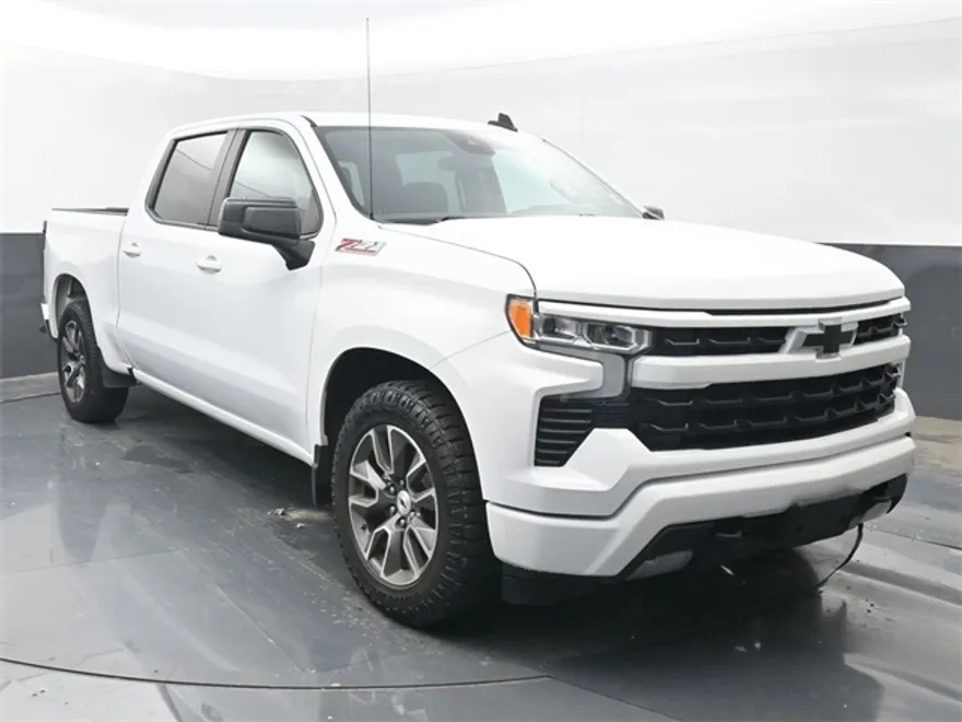 2023 Chevrolet Silverado 1500 RST photo 1