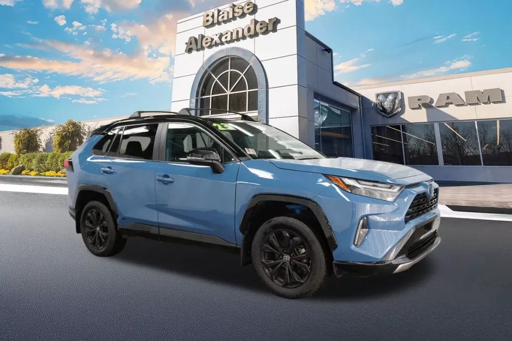 2023 Toyota RAV4 Hybrid XSE photo 1