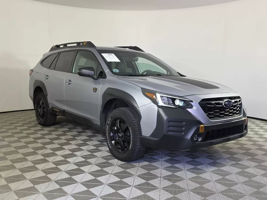 2022 Subaru Outback Wilderness photo 1