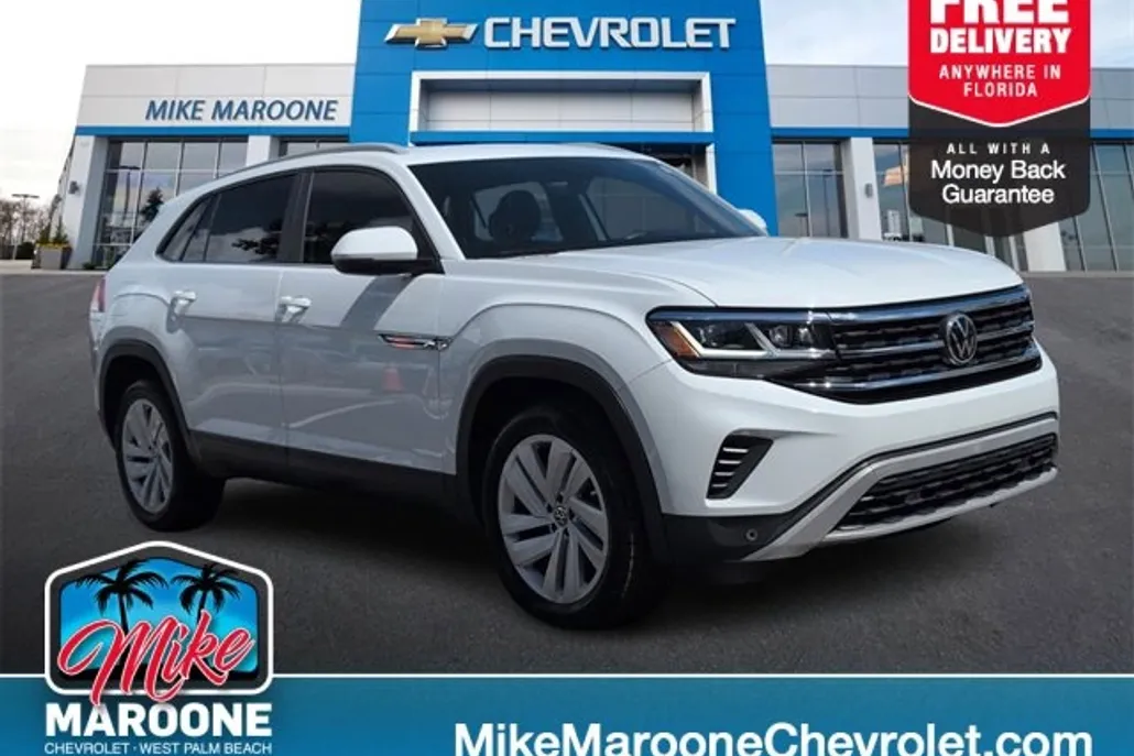 2021 Volkswagen Atlas Cross Sport V6 SE Technology photo 1