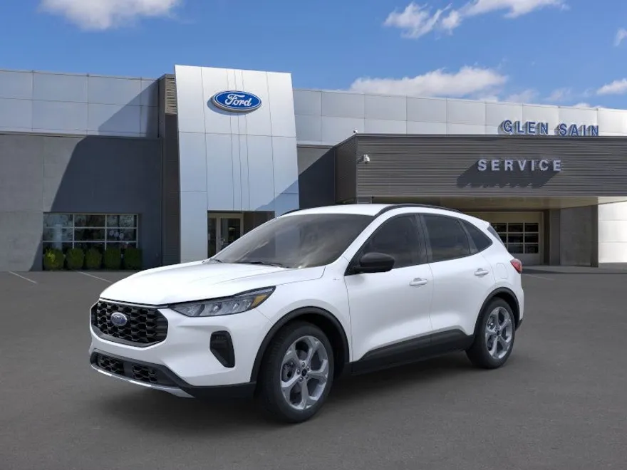 2025 Ford Escape ST-Line photo 1