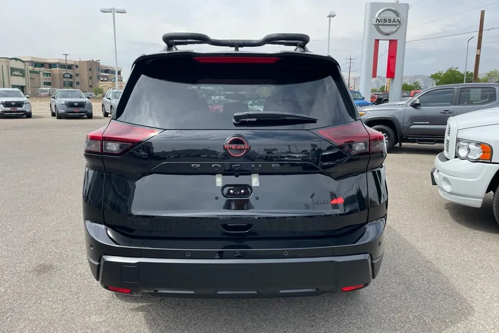2026 Nissan Rogue SV photo 1