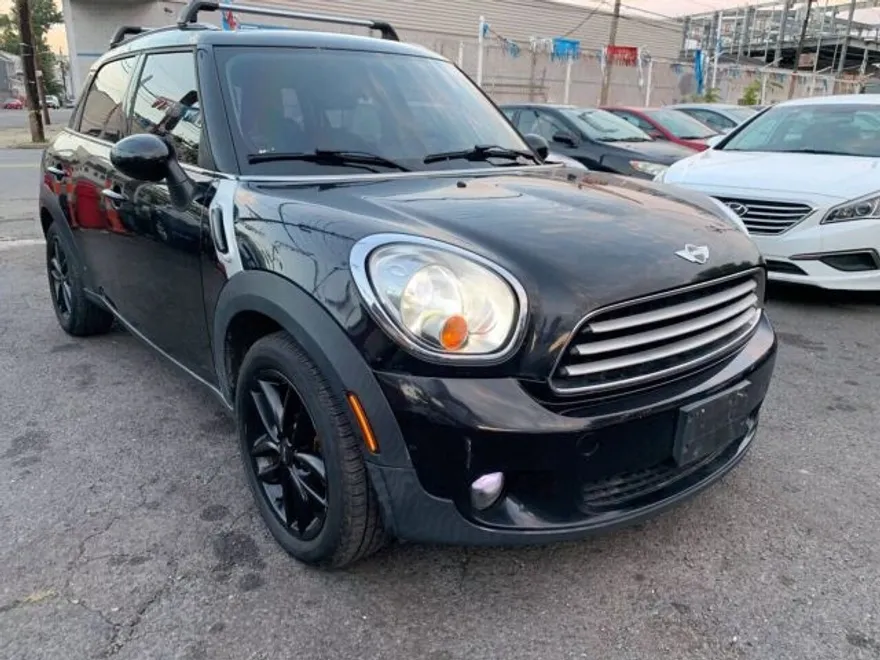 2012 Mini Countryman photo 1