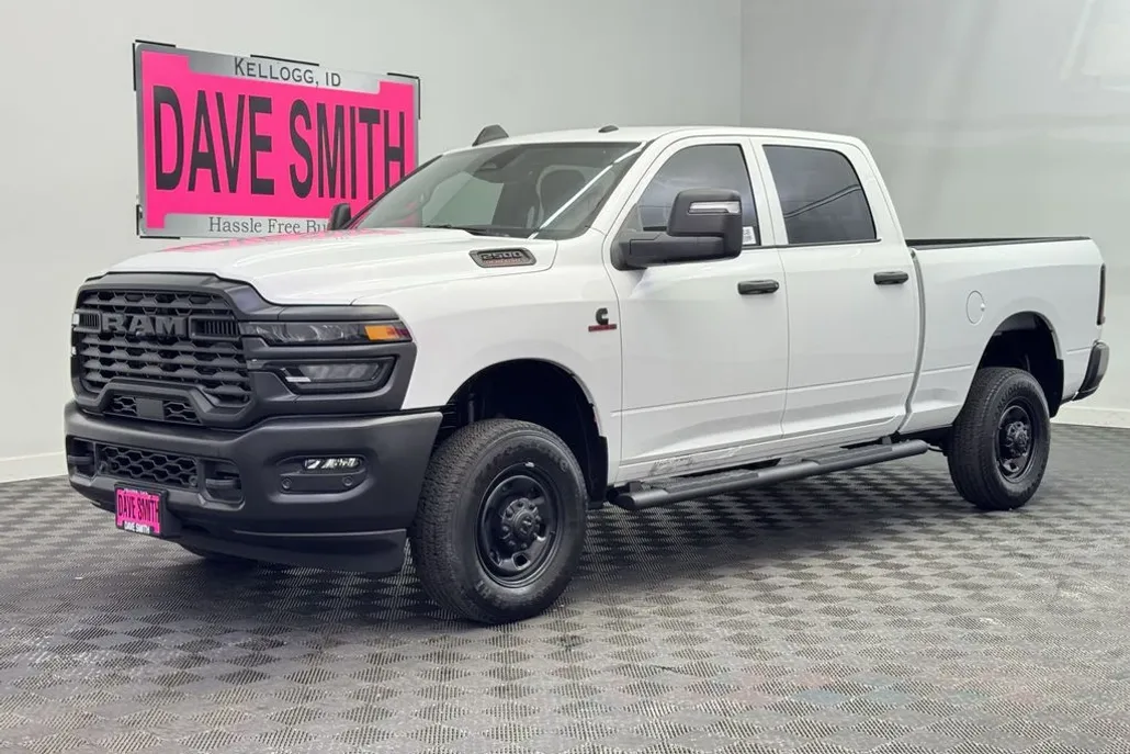 2025 Ram 2500 Tradesman photo 1
