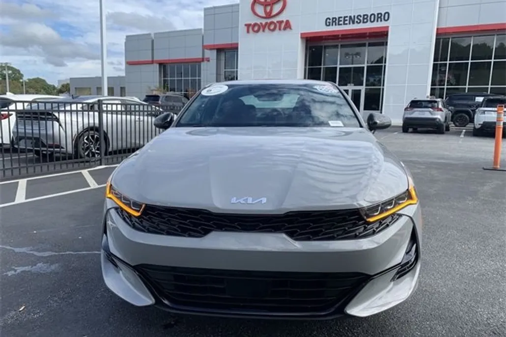 2024 Kia K5 GT-Line photo 1