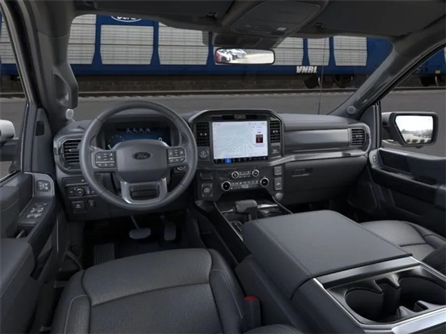 2025 Ford F-150 Lariat photo 1