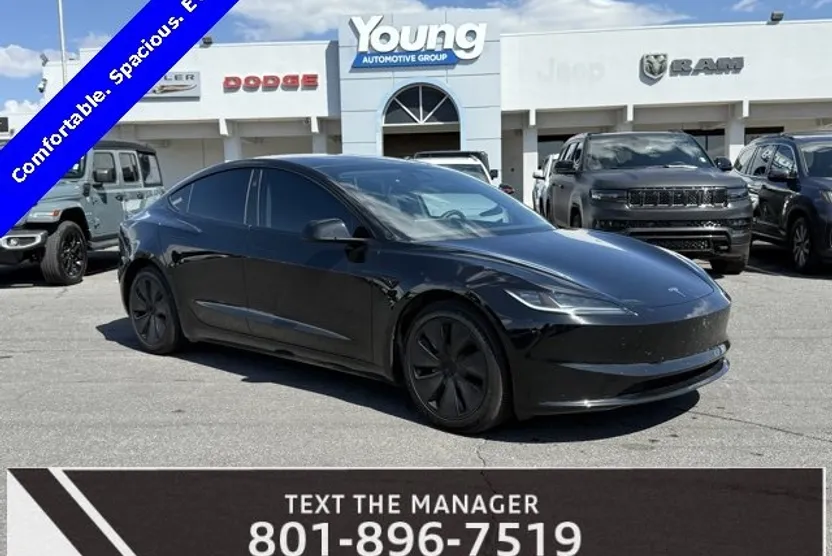 2024 Tesla Model 3 Long Range photo 1
