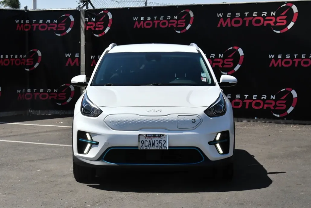 2022 Kia Niro EV S photo 1