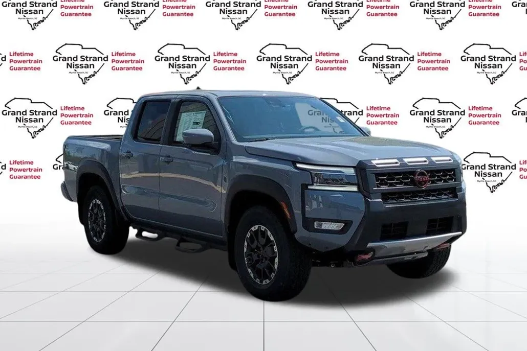 2025 Nissan Frontier PRO-4X photo 1