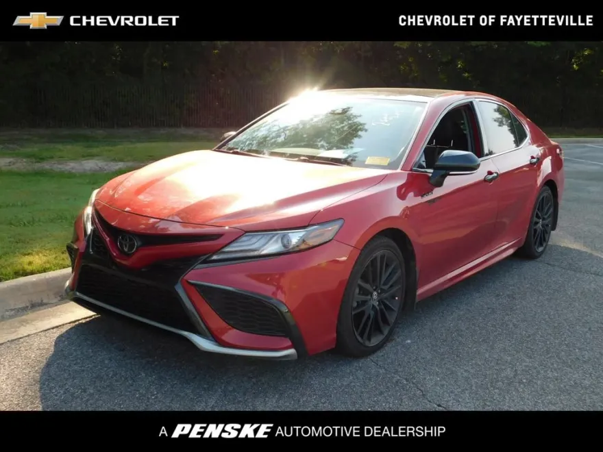 2021 Toyota Camry XSE V6 photo 1