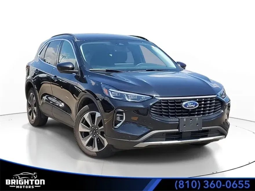 2023 Ford Escape Platinum photo 1