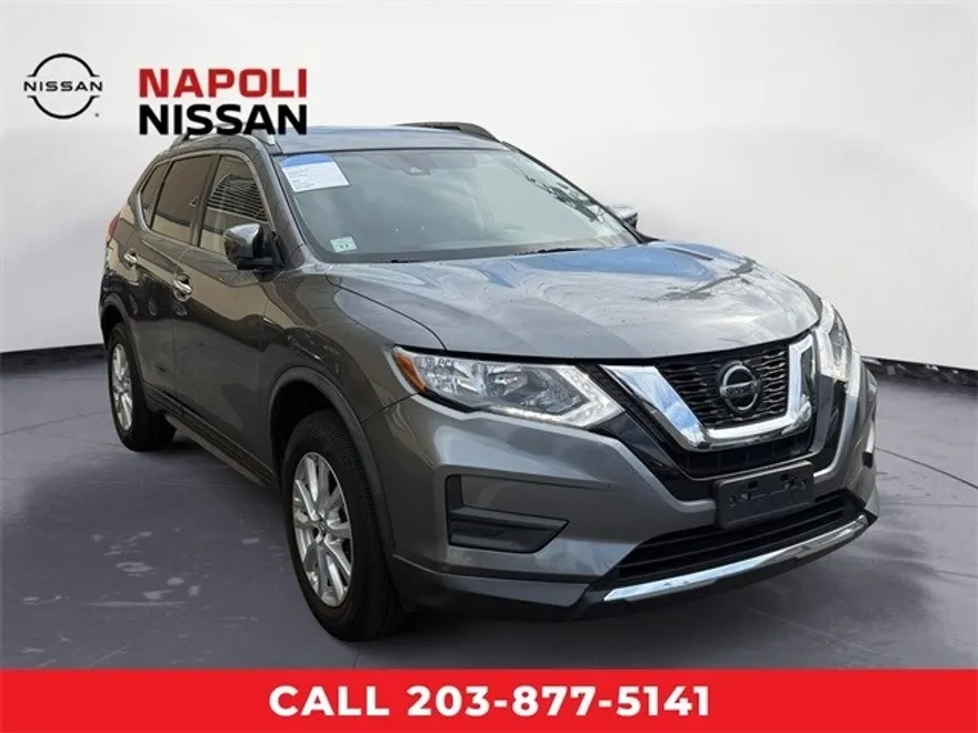 2019 Nissan Rogue SV photo 1