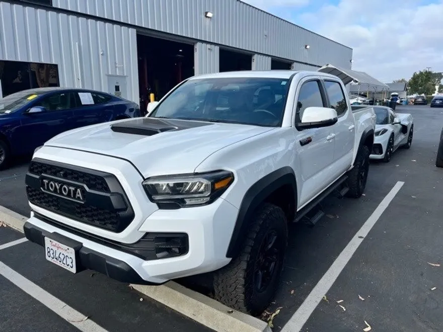 2021 Toyota Tacoma TRD Pro photo 1