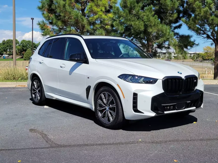 2025 Bmw X5 M60i photo 1
