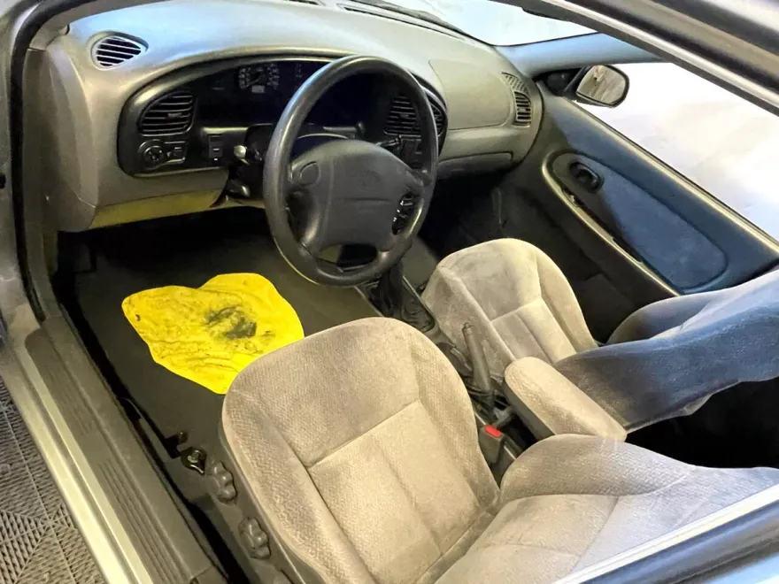 2004 Kia Spectra Base photo 21