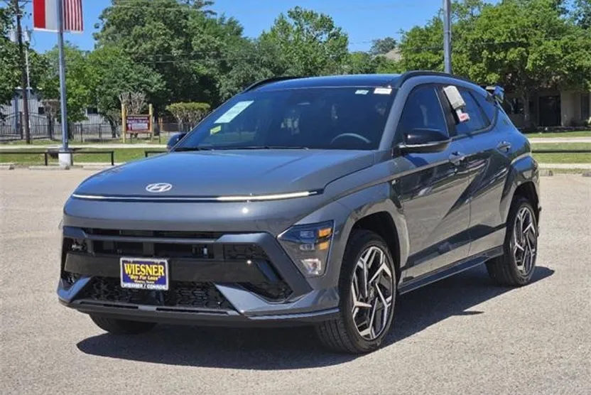 2024 Hyundai Kona N Line photo 1