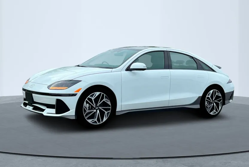 2025 Hyundai Ioniq 6 Limited photo 1