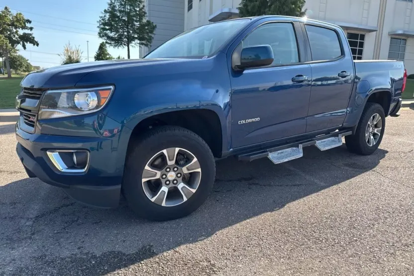 2019 Chevrolet Colorado Z71 photo 1