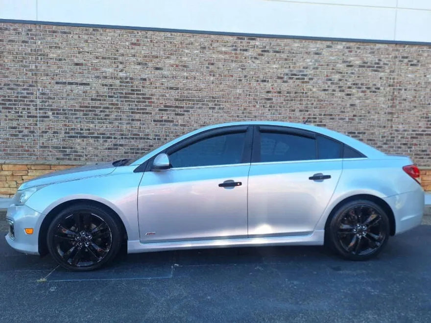 2015 Chevrolet Cruze LTZ photo 1