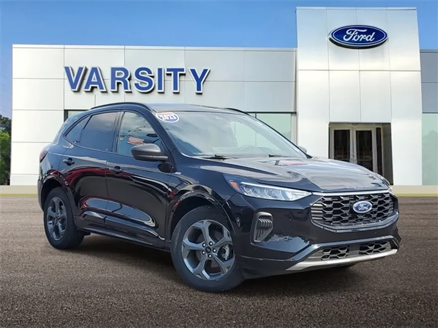 2023 Ford Escape ST-Line photo 1