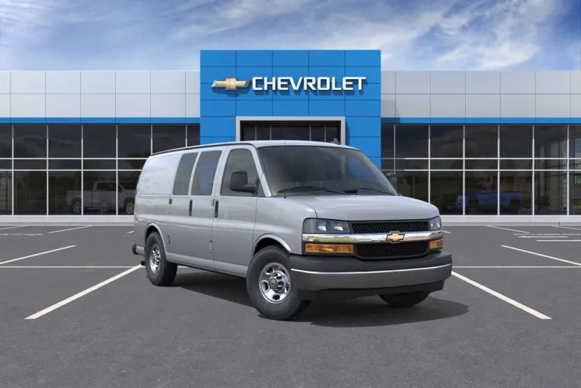2025 Chevrolet Express Cargo 3500 photo 1